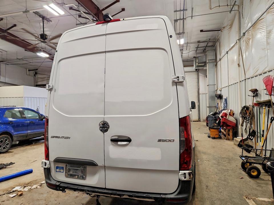 2019 Freightliner Sprinter 2500 Delivery Van