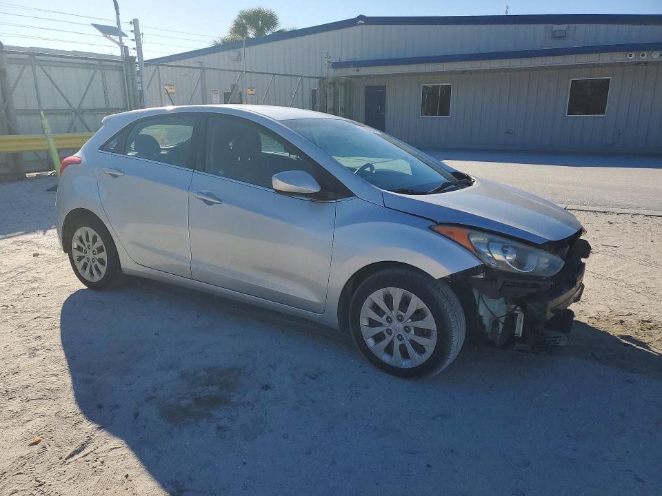 2016 Hyundai Elantra gt