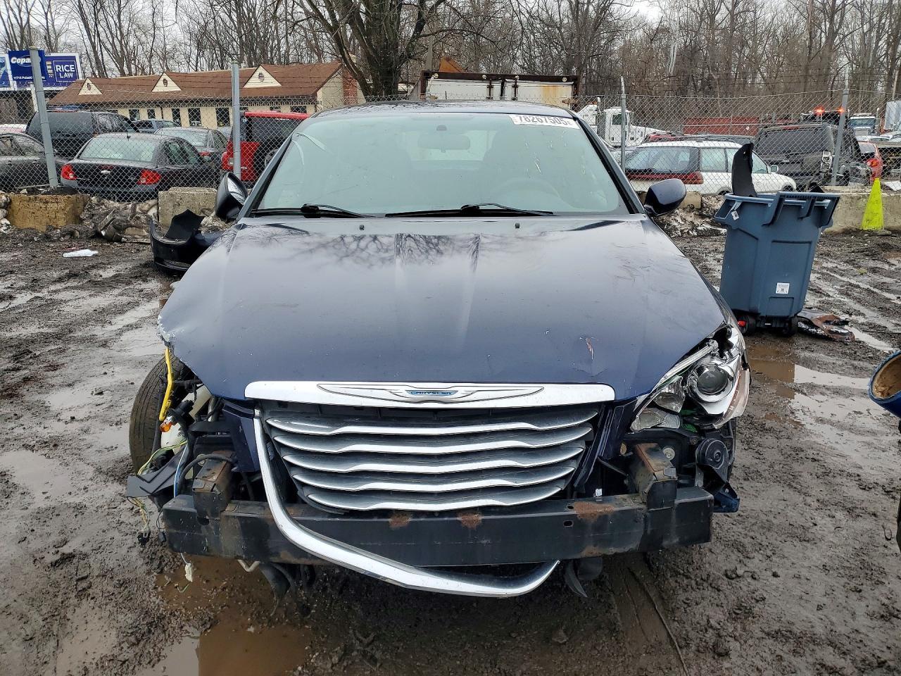 2014 Chrysler 200 lx