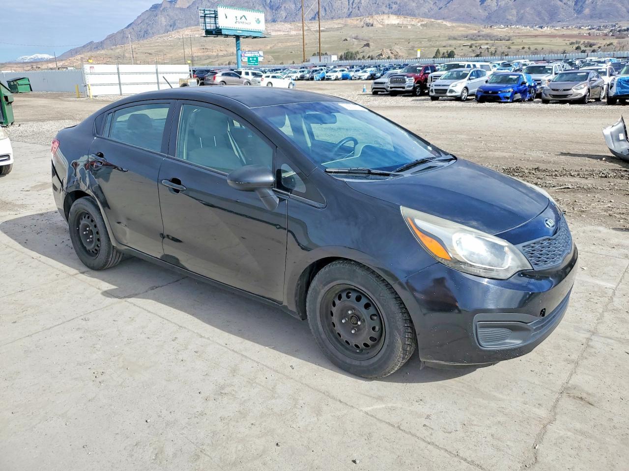 2015 KIA Rio lx