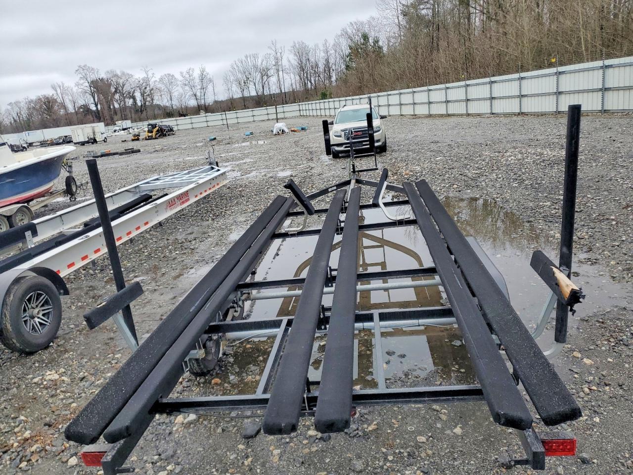 2024 Benchmark 24T/13 Boat Trailer
