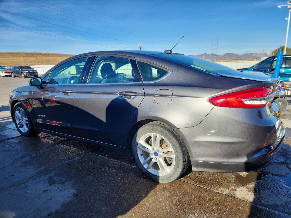 2018 Ford Fusion se Hybrid