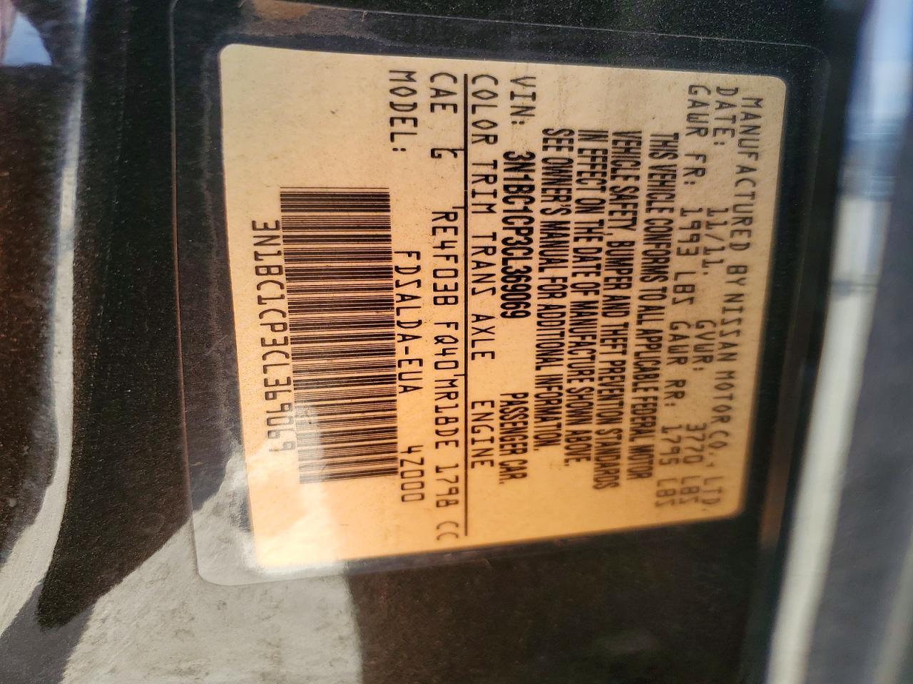 2012 Nissan Versa s