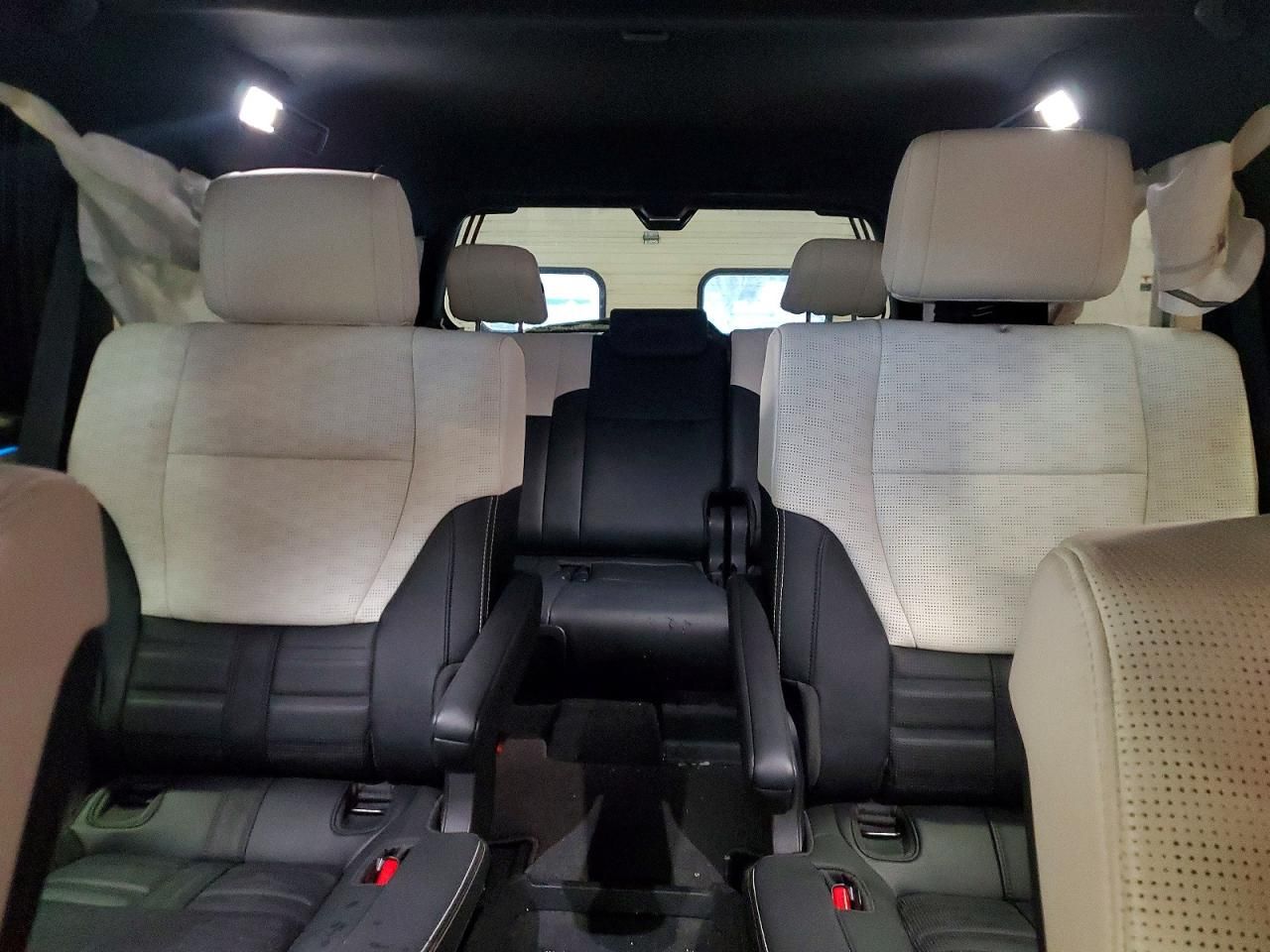 2023 Toyota Sequoia SR5