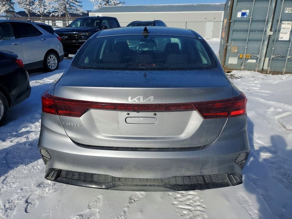 2022 KIA Forte gt Line