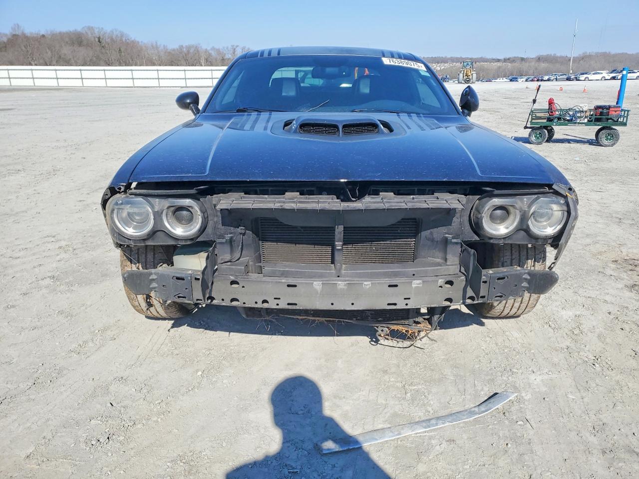 2015 Dodge Challenger sxt Plus