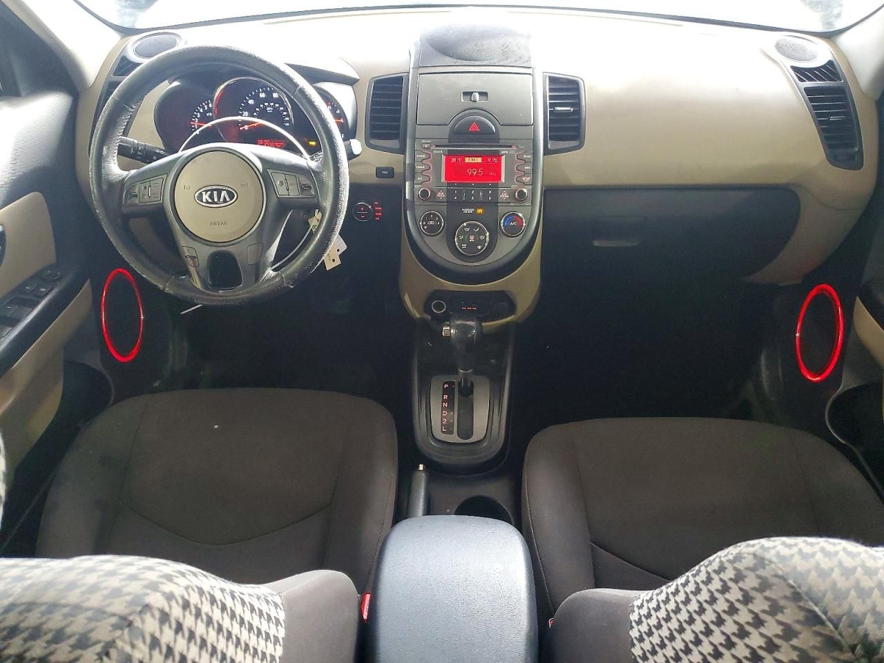 2010 KIA Soul +