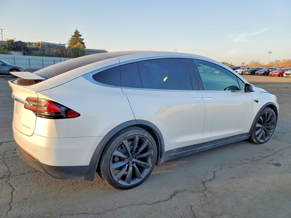2019 Tesla Model x