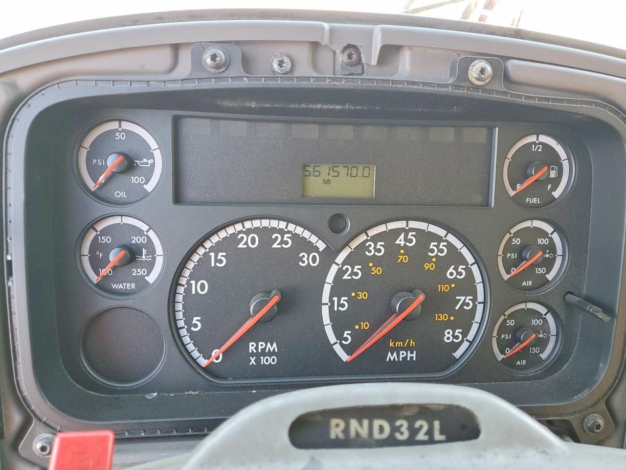 2006 Freightliner Business Class M2 BOX Truck