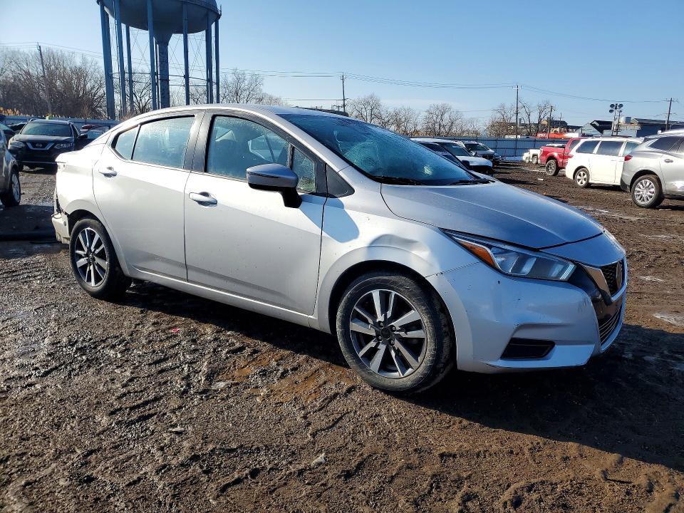 2021 Nissan Versa sv