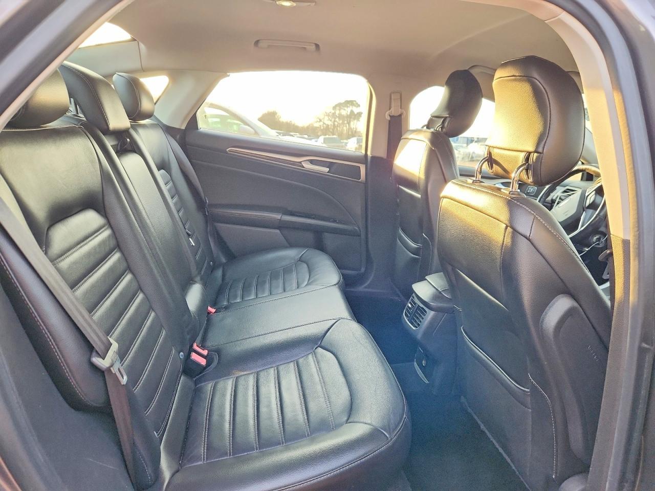 2013 Ford Fusion se