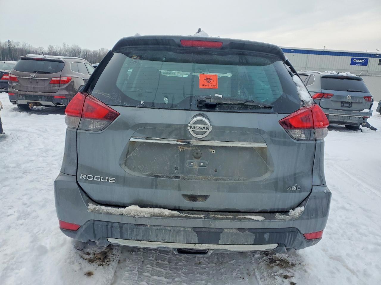 2017 Niss Rogue sv