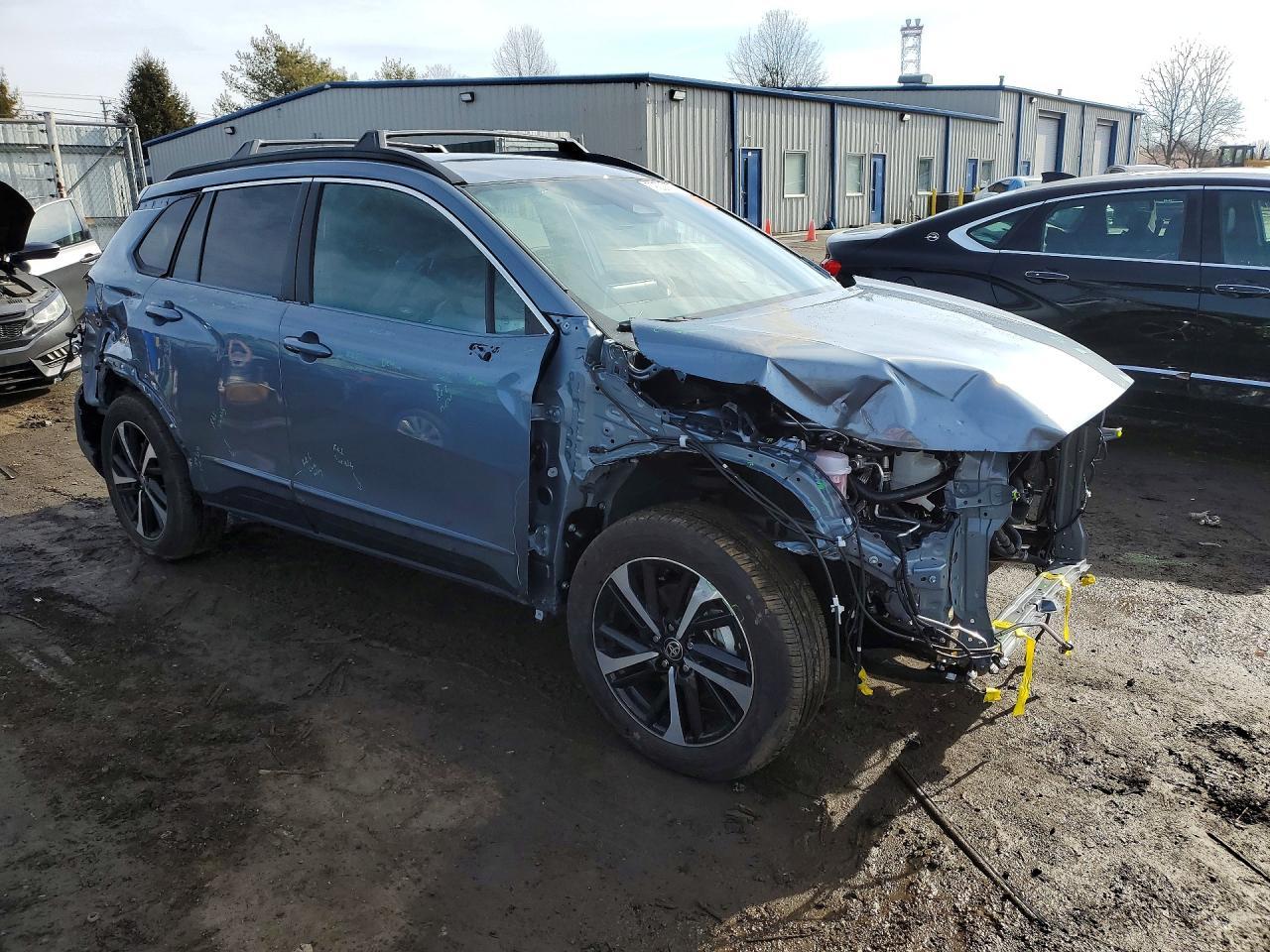 2025 Toyota Corolla Cross Hybrid xse