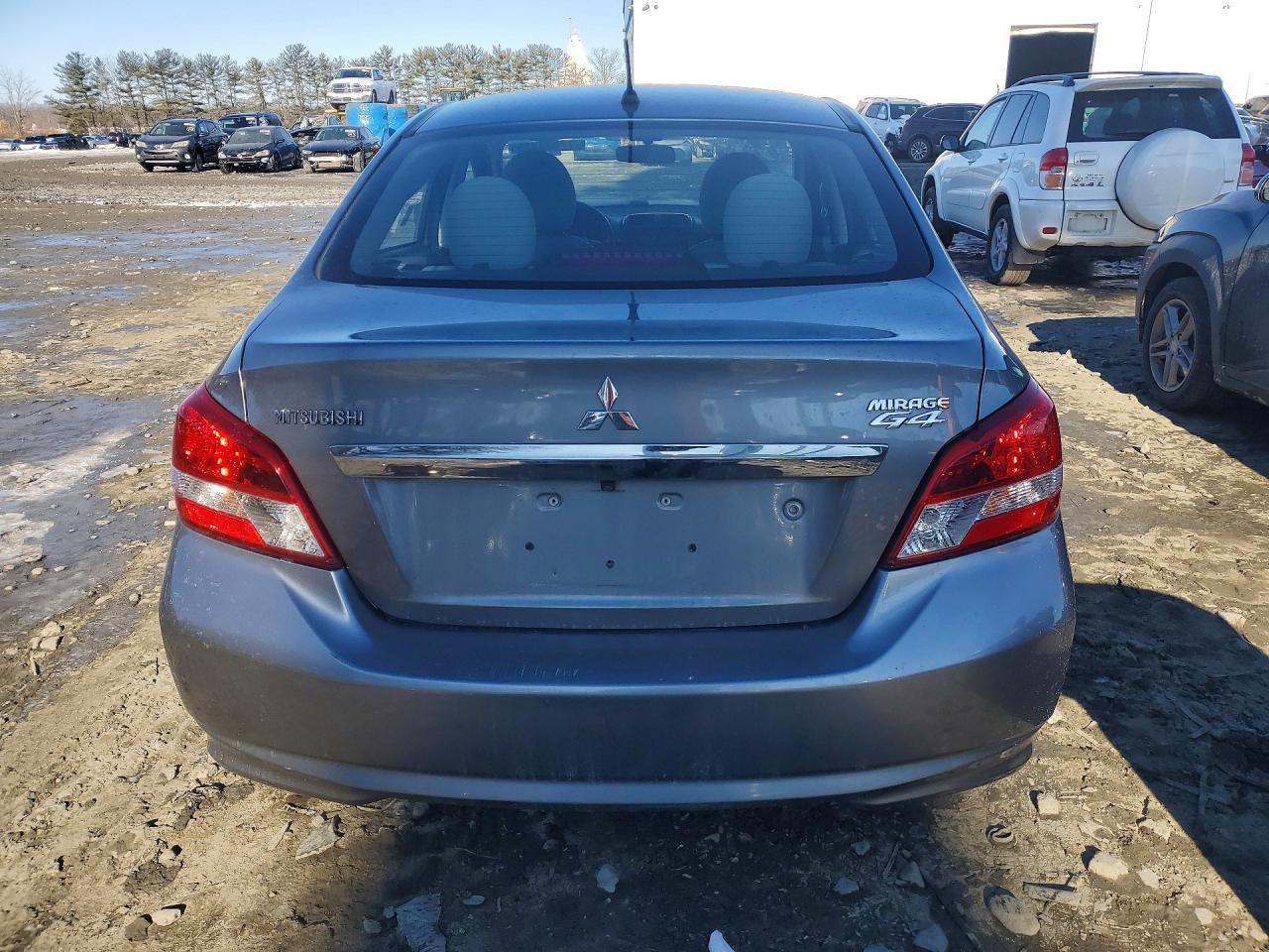 2018 Mitsubishi Mirage G4 es