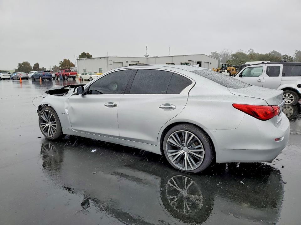 2015 Infinity Q50