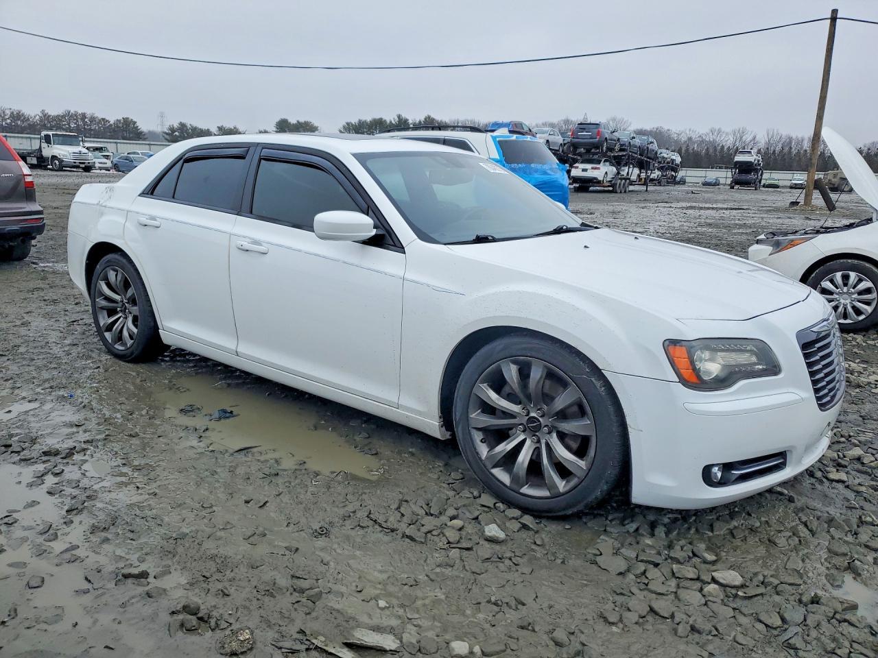 2014 Chrysler 300 s