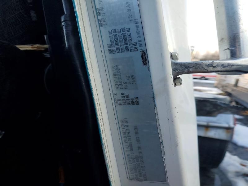 2003 Freightliner Convention-trailer Other