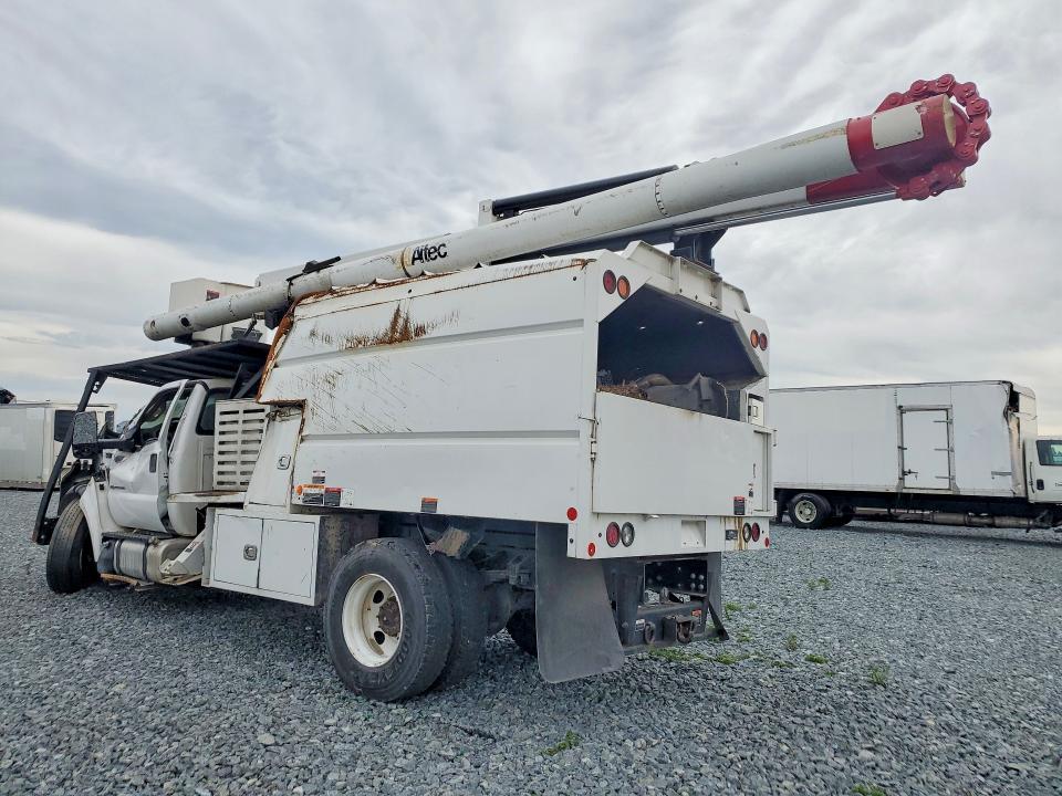 2022 Ford F750 Super Duty Forestry Bucket Truck