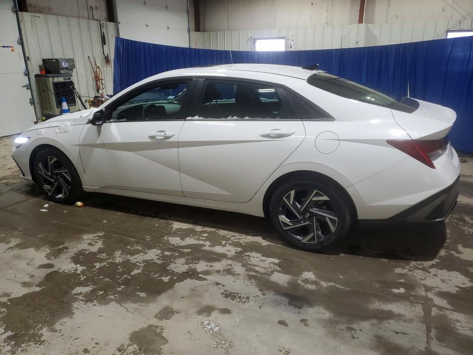 2025 Hyundai Elantra sel Convenience
