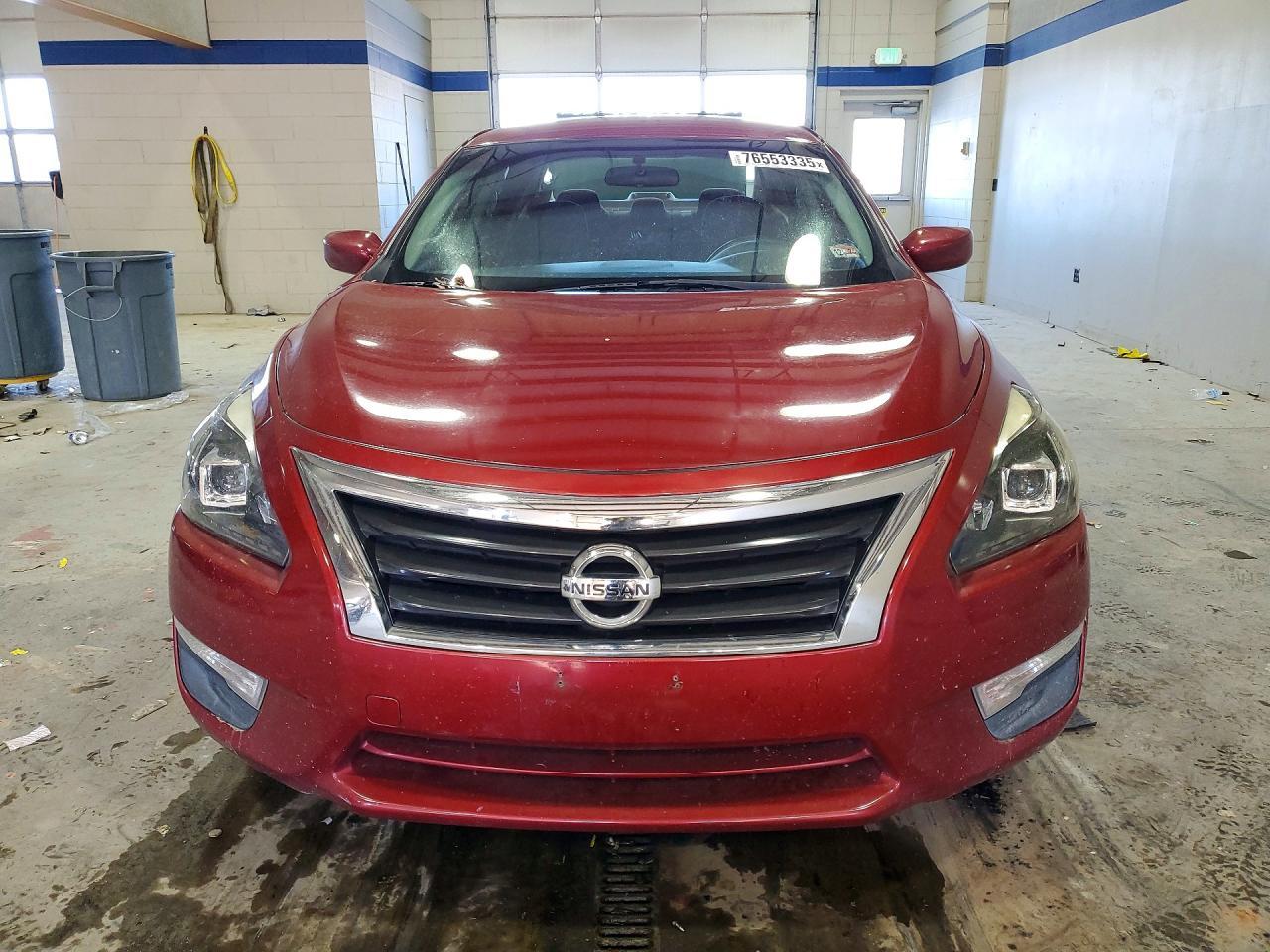 2015 Niss Altima