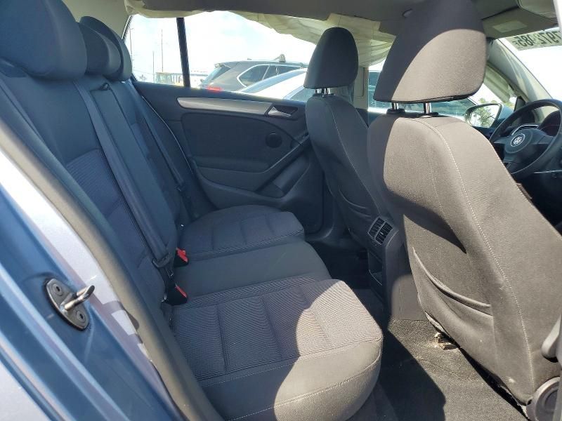 2012 Volkswagen Golf