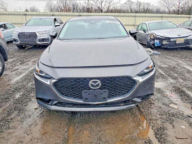 2023 Mazda 3 Preferred