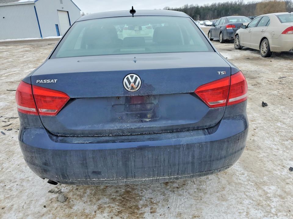 2014 Volkswagen Passat s