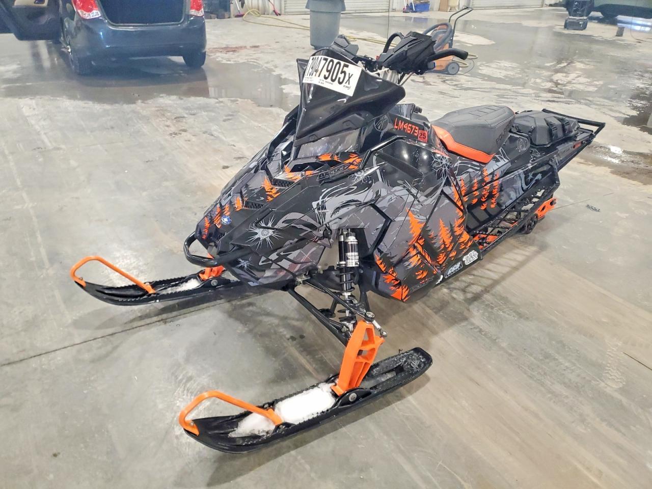 2019 Polaris 800 SKS 146