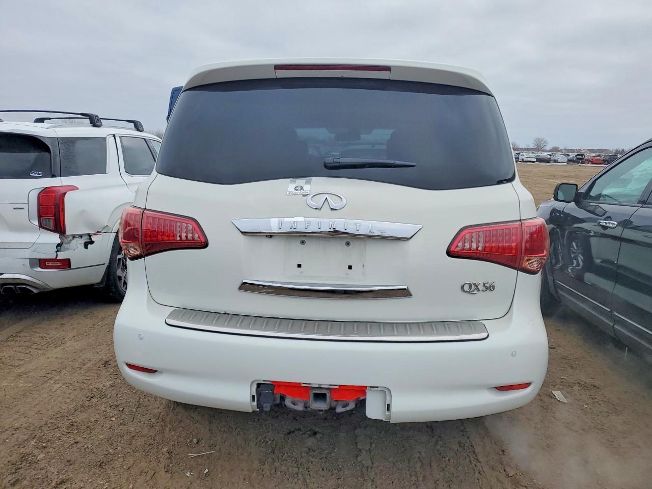 2012 Infiniti Qx56