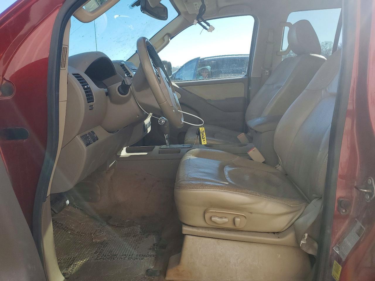 2016 Nissan Frontier s