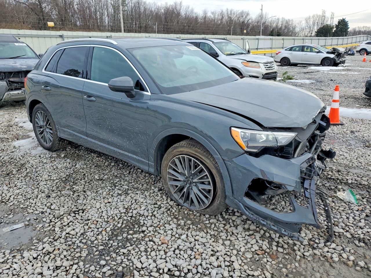 2022 Audi Q3 Premium 40