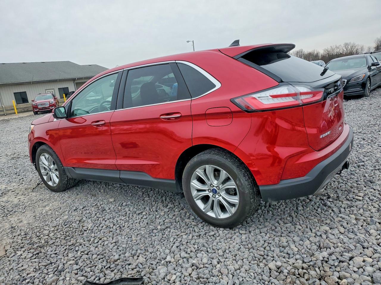 2020 Ford Edge Titanium
