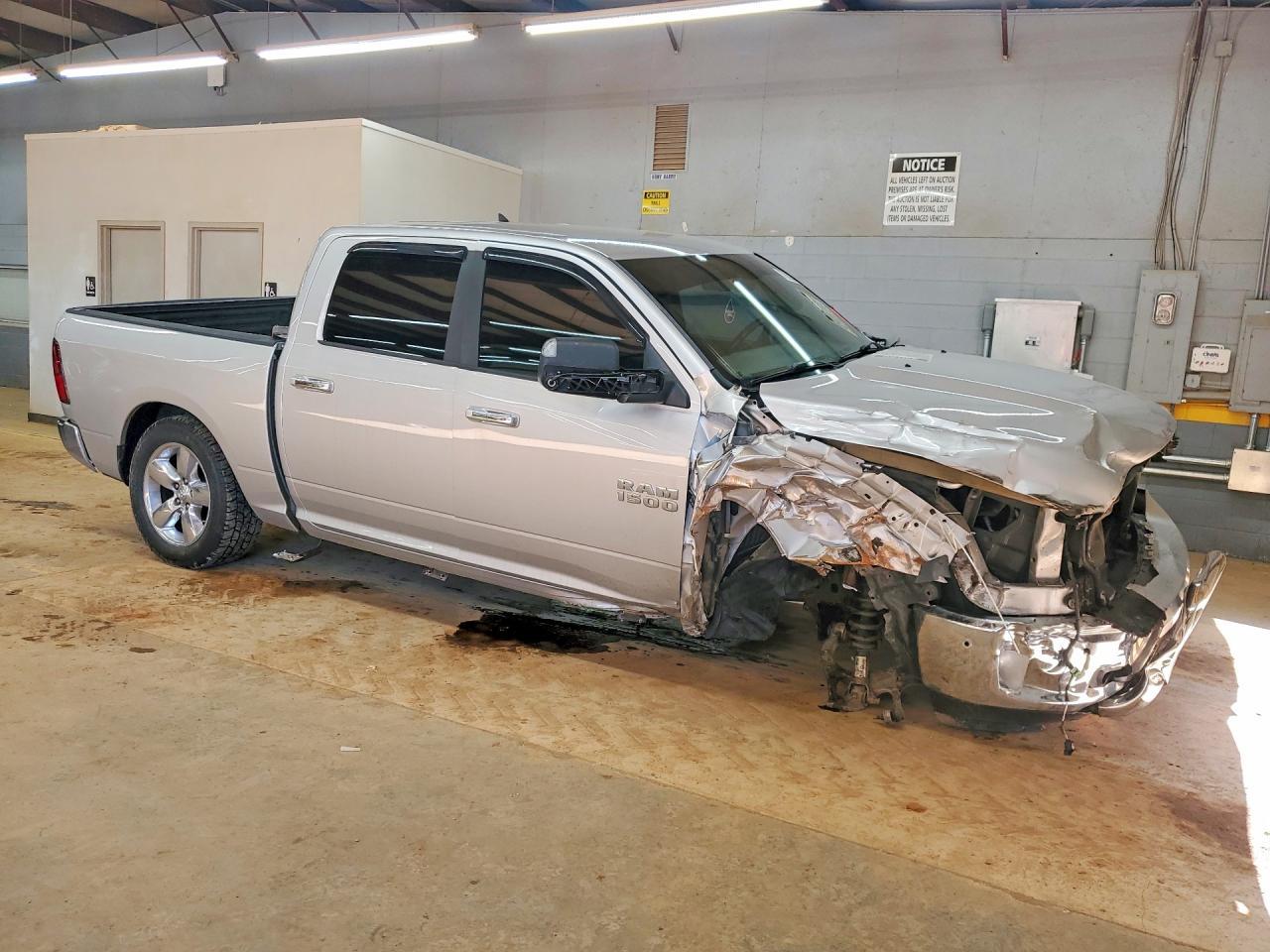 2014 Dodge RAM 1500 SLT