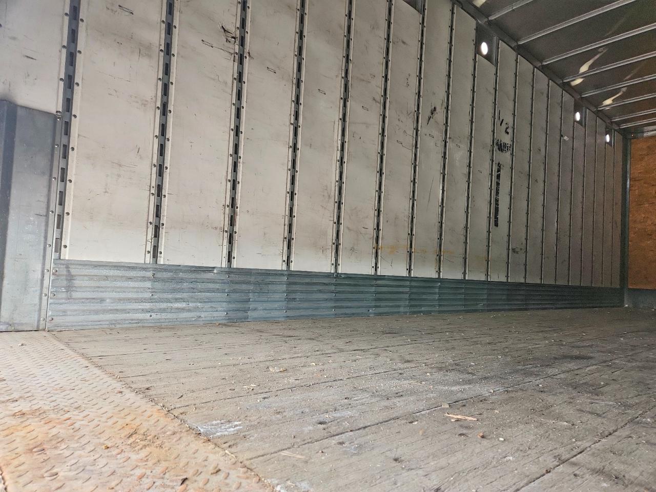 2017 Stoughton Trailers I