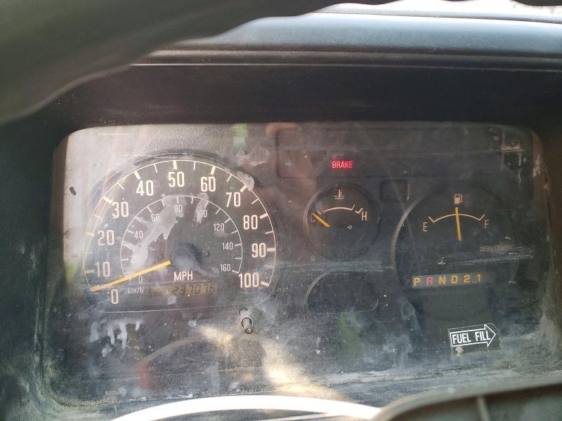 2000 Isuzu Npr box Truck