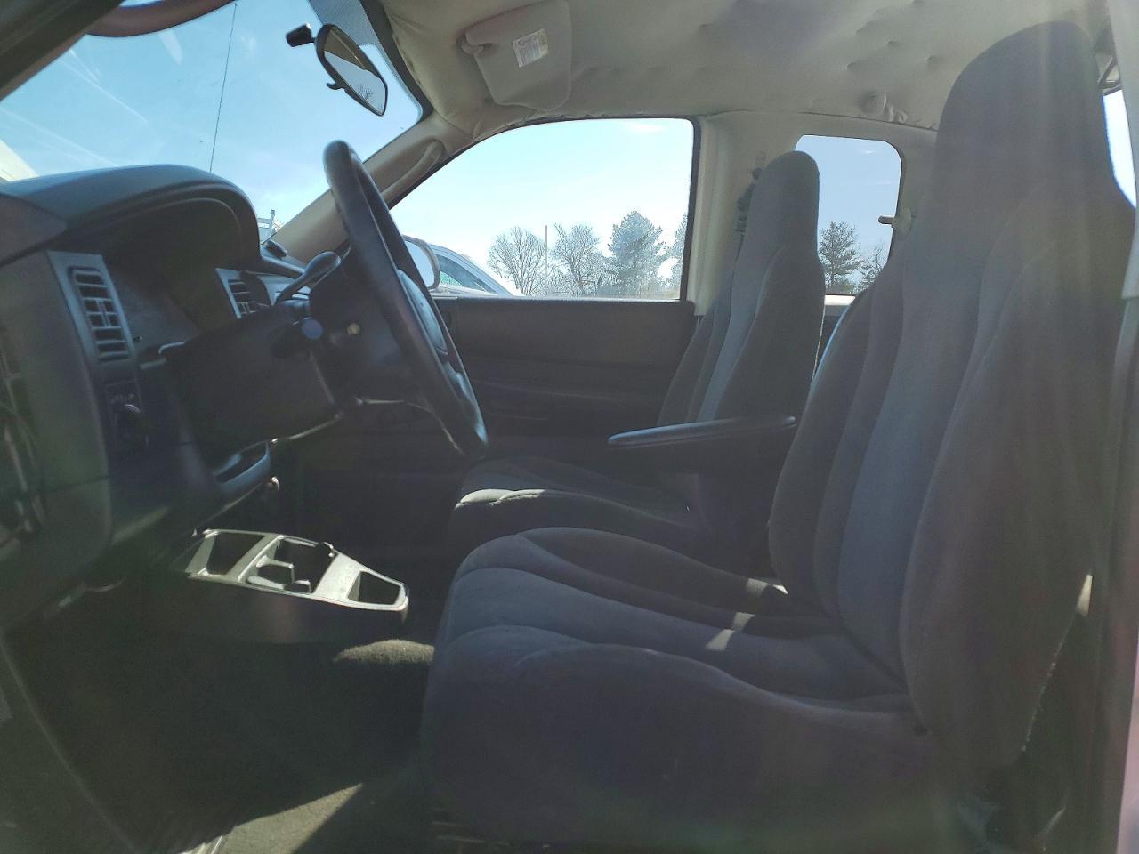 2004 Dodge Dakota sxt