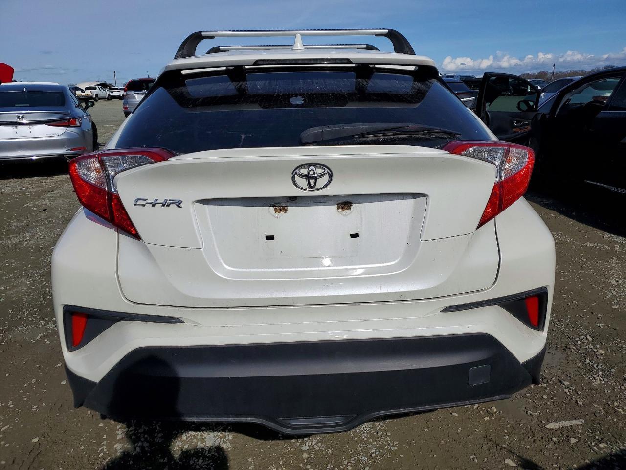 2019 Toyota C-hr xle