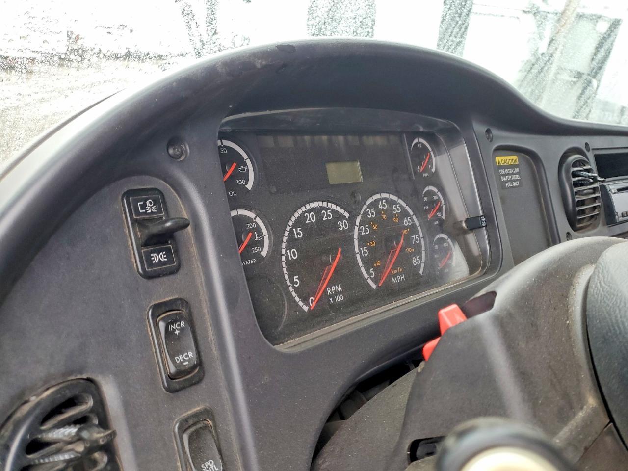 2010 Freightliner Business Class M2 Utility / Service Truck