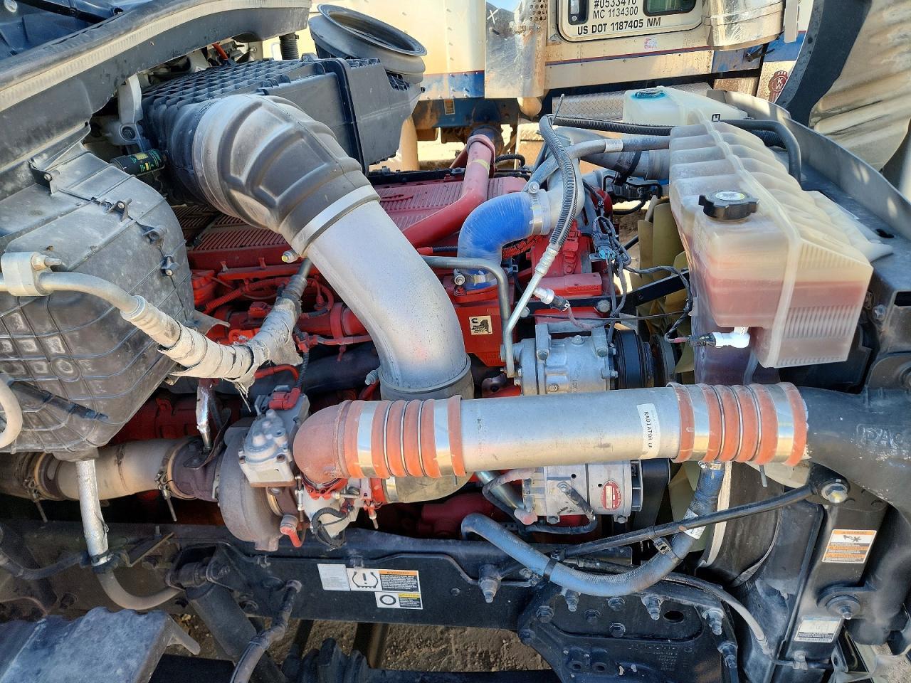 2018 Peterbilt 579 Semi Truck