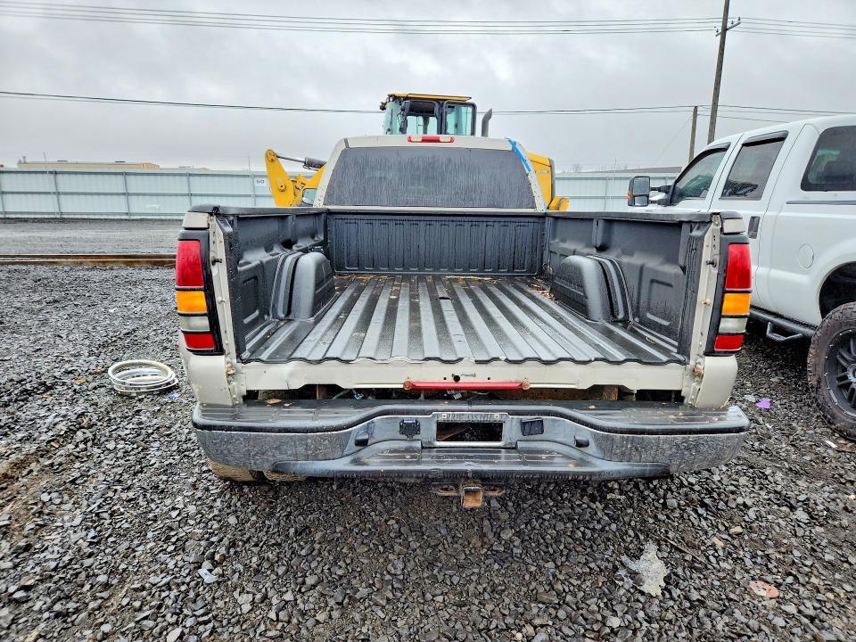 2002 GMC New Sierra K3500