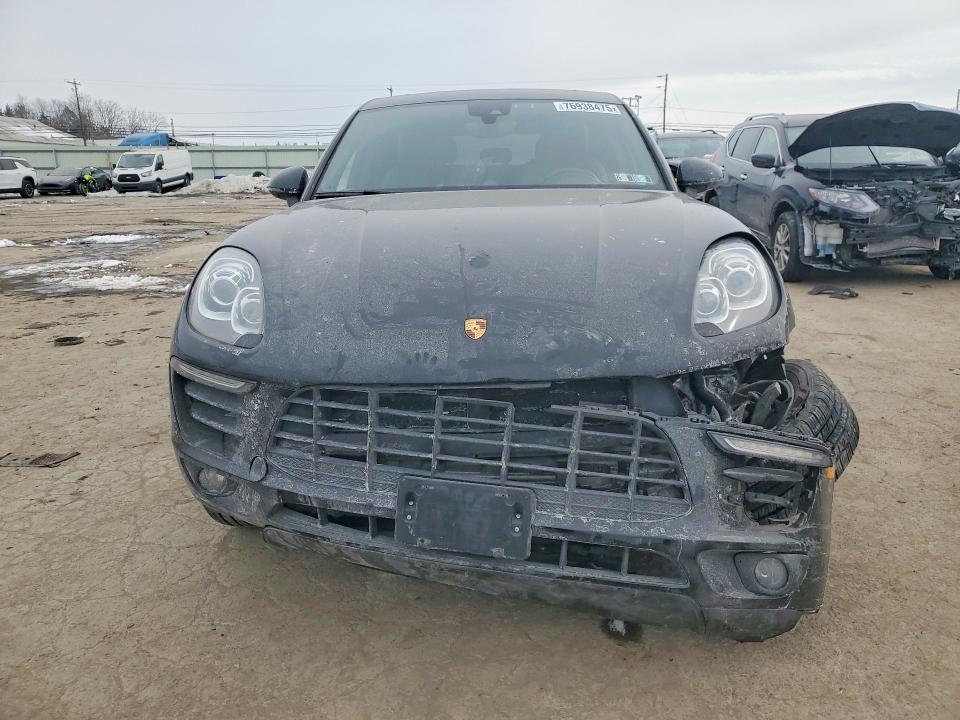 2018 Porsche Macan
