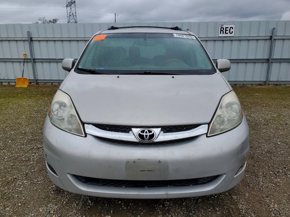 2008 Toyota Sienna xle