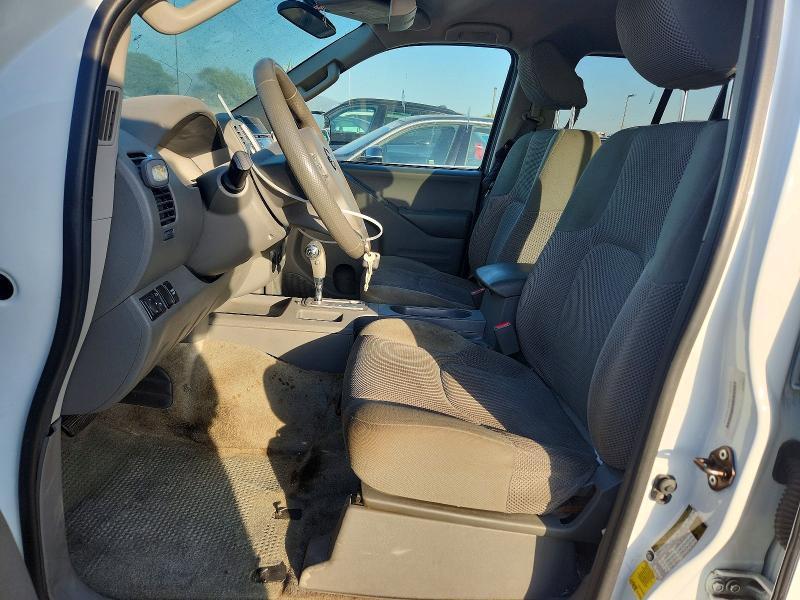 2016 Nissan Frontier s