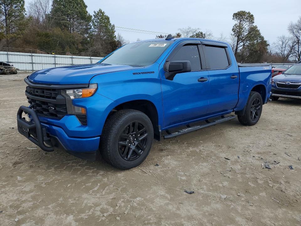 2022 Chevrolet Silverado K1500 Custom