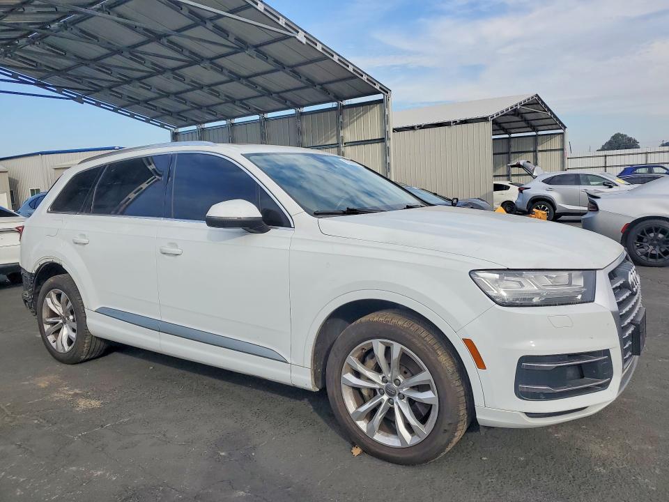 2018 Audi Q7 Premium Plus