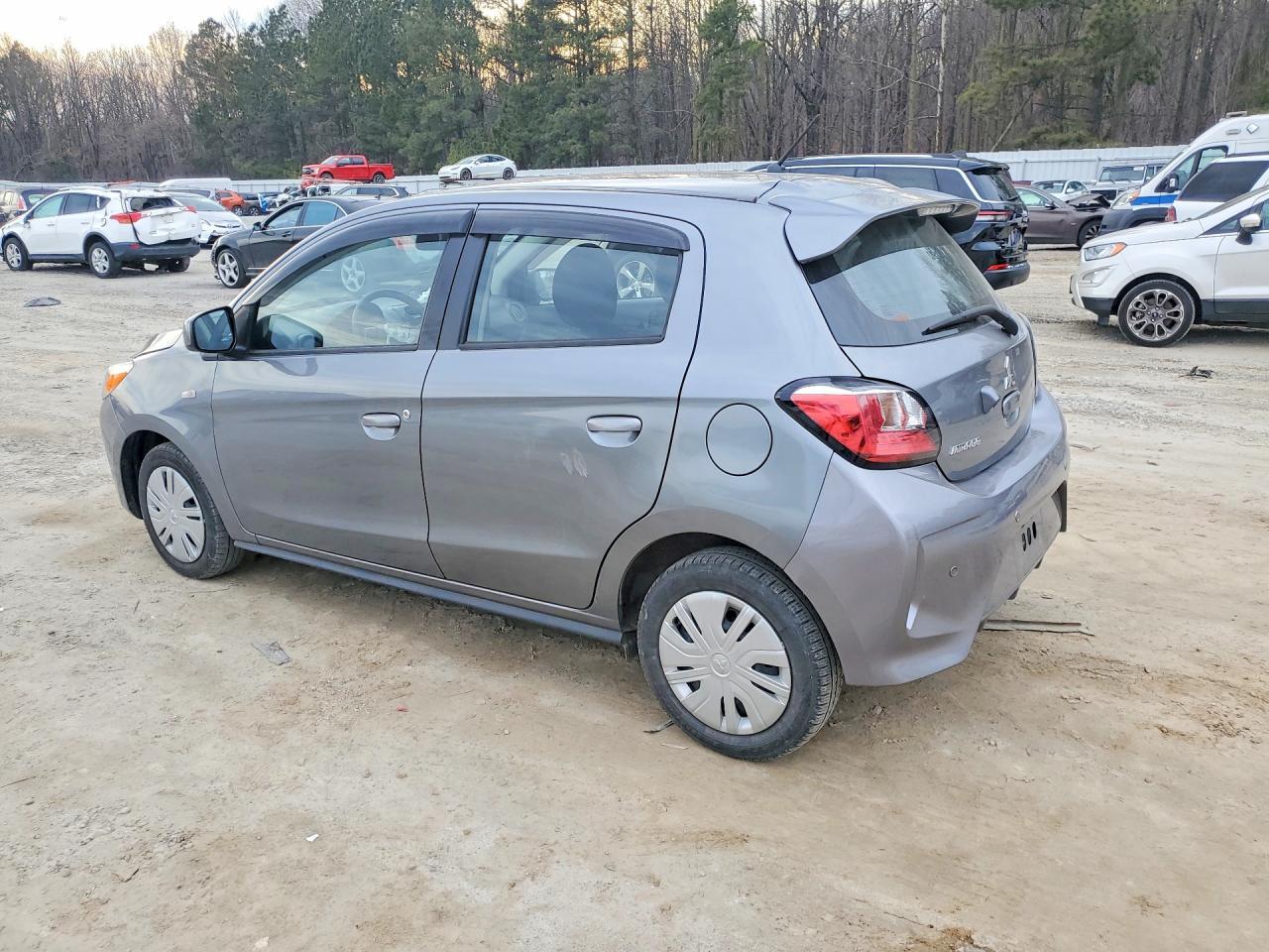 2023 Mitsubishi Mirage es