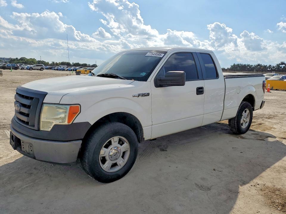 2010 Ford F150 Super cab