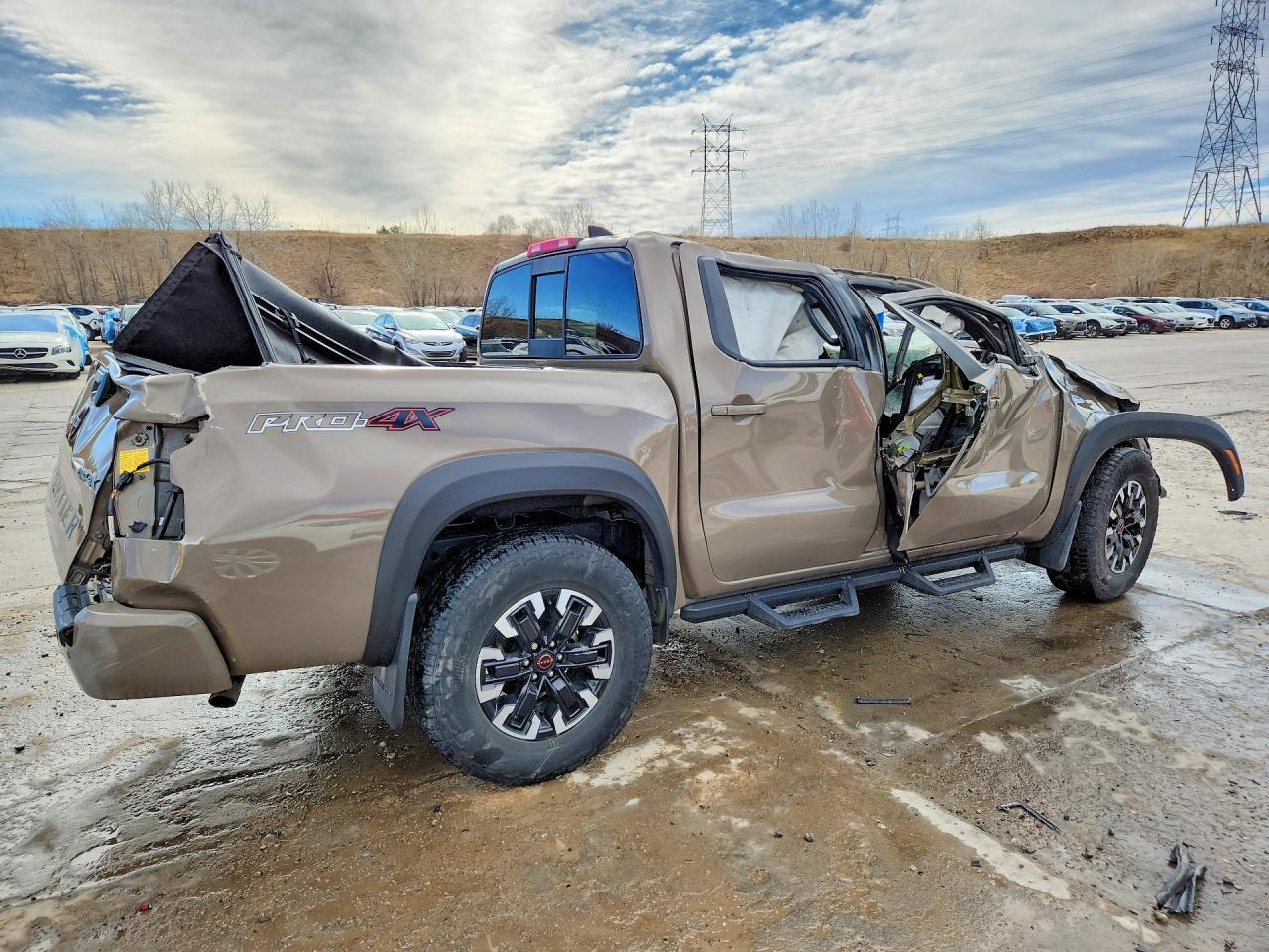 2022 Nissan Frontier PRO-4X