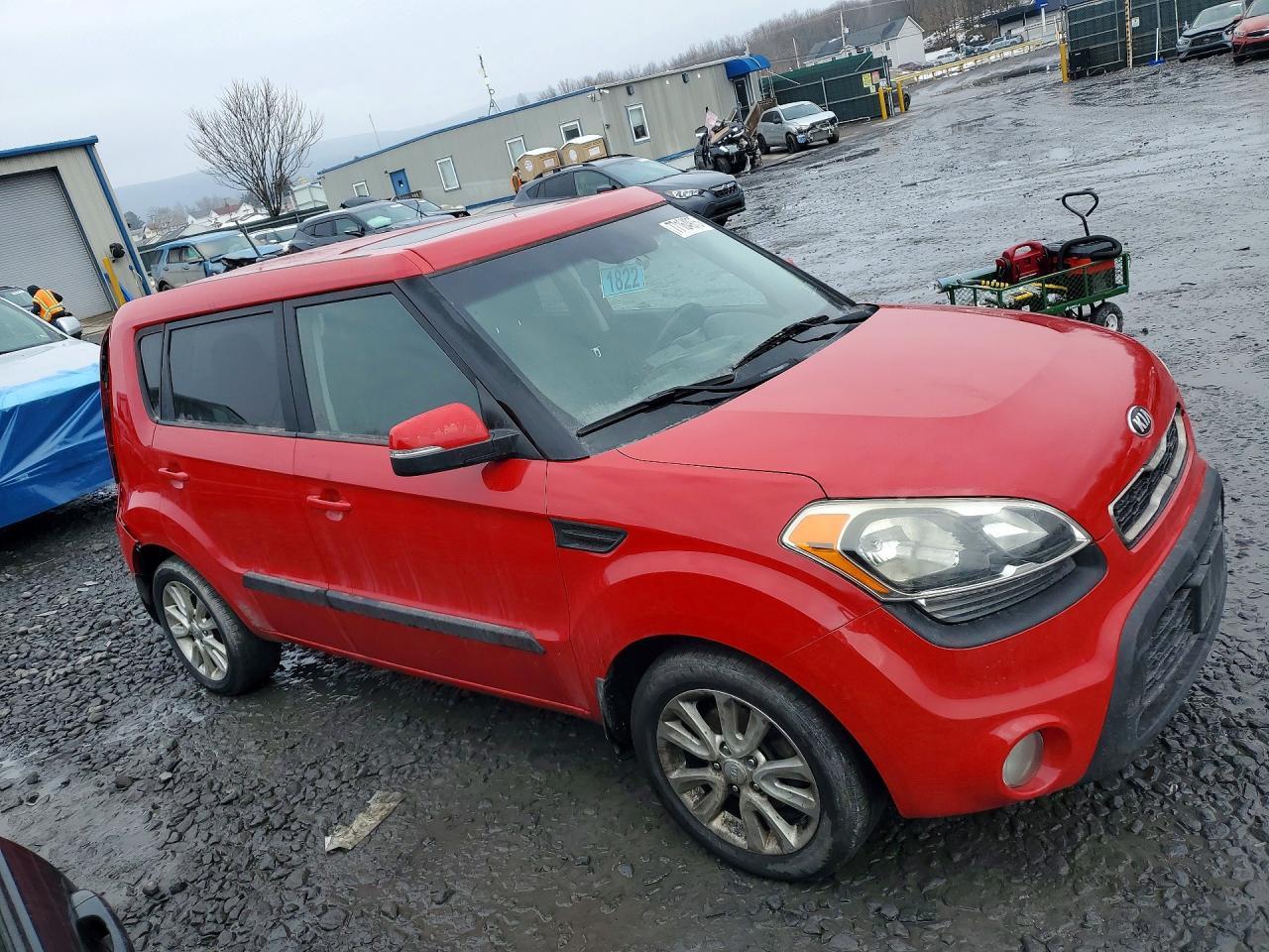 2013 KIA Soul +