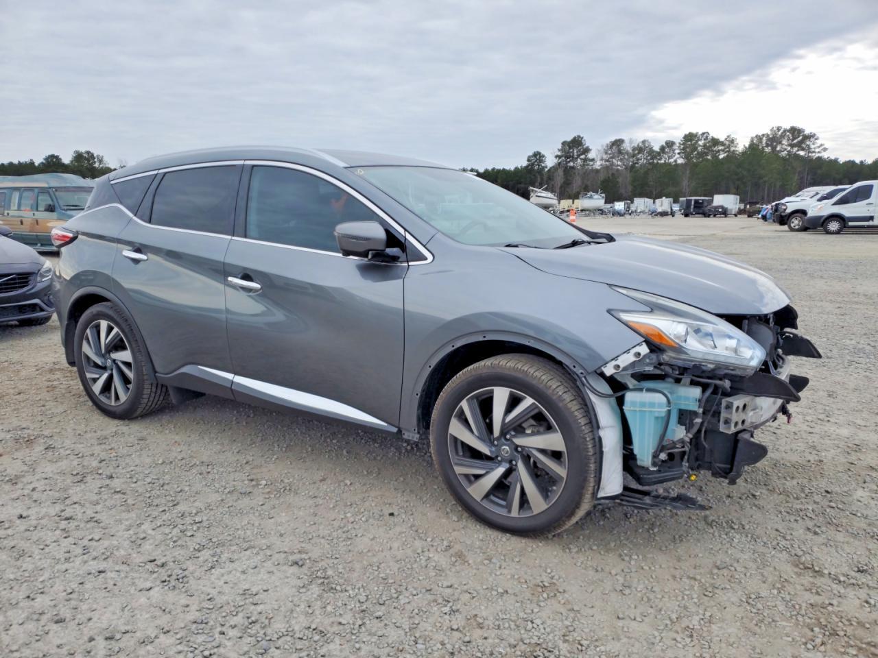 2017 Nissan Murano s